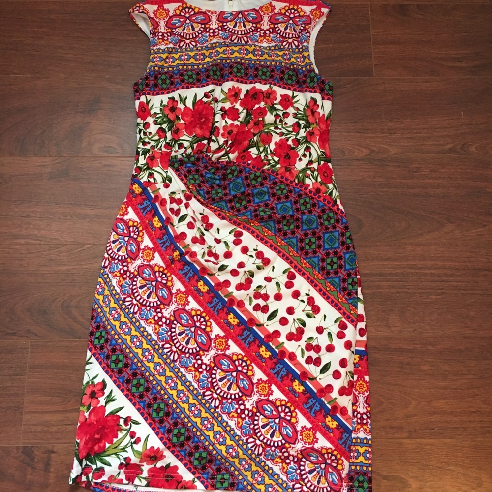 Beautiful Chetta B size 8 floral/multicolor Dress